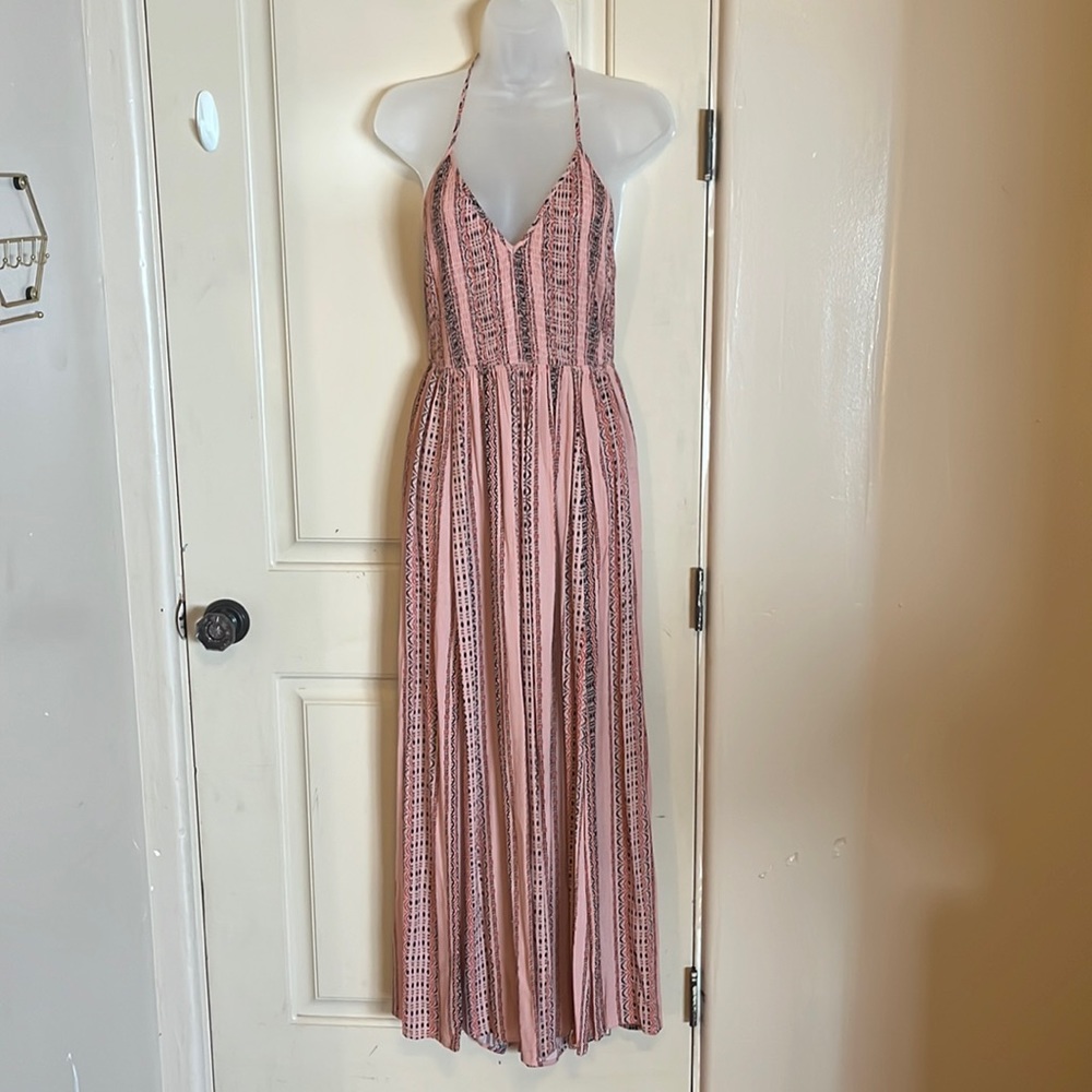 Gorgeous new coral color maxi dress!! Lush M